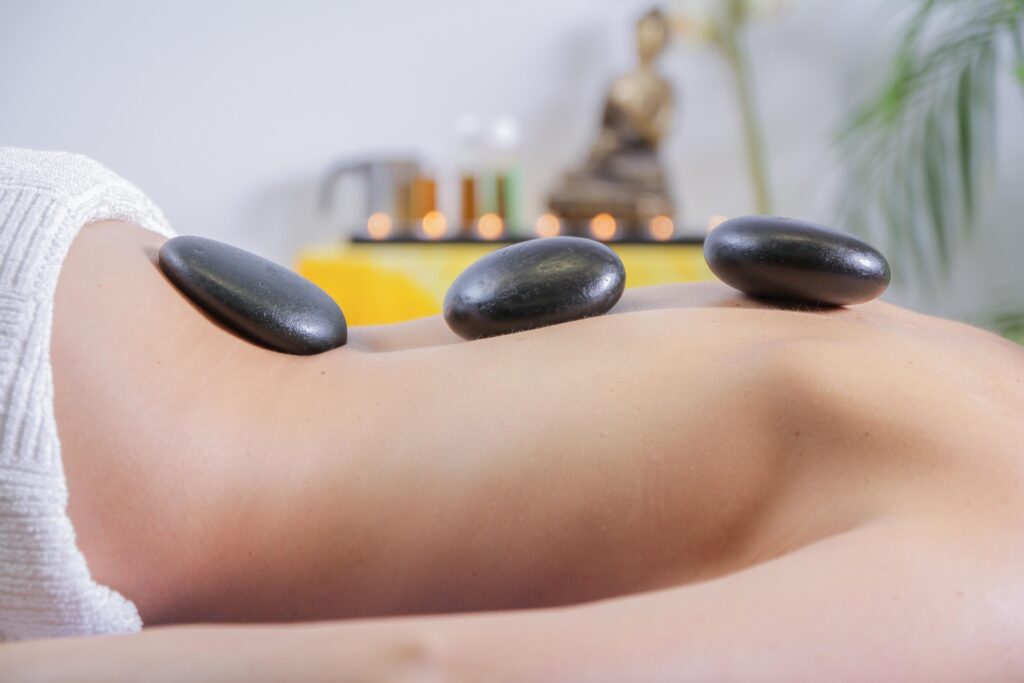 whitesession massage 2717431 1920